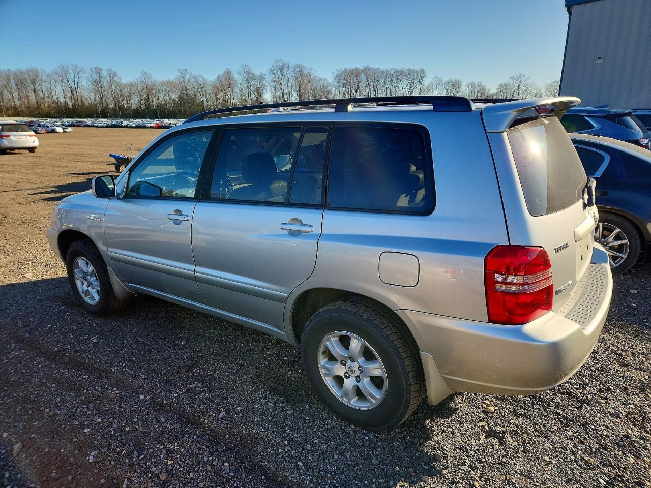 2001 TOYOTA HIGHLANDER