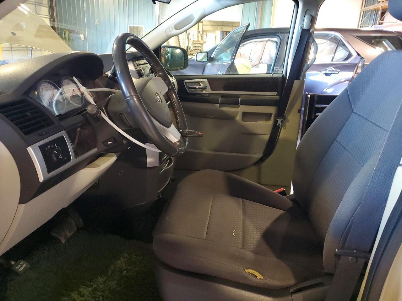 2010 DODGE GRAND CARAVAN