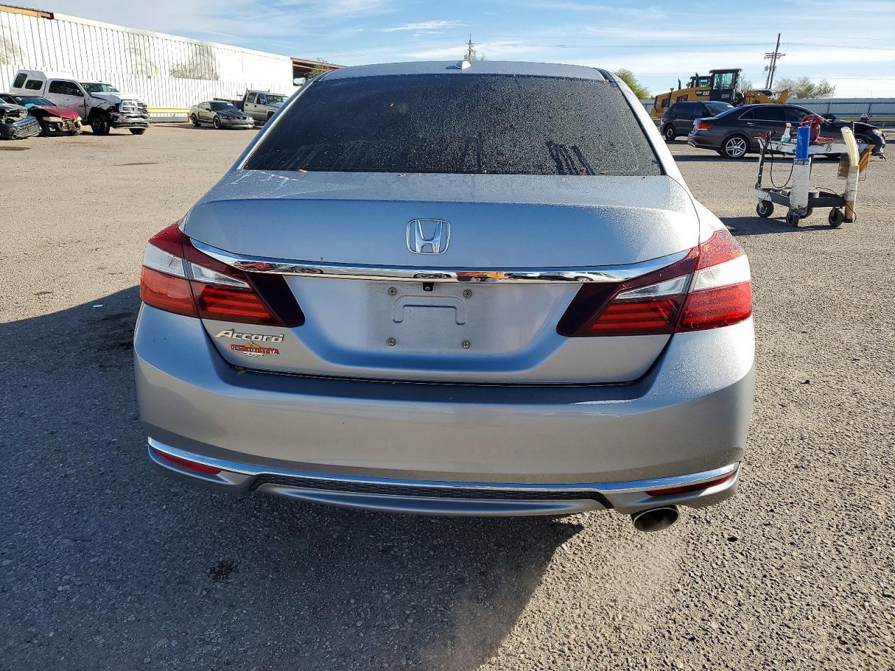 2017 HONDA ACCORD