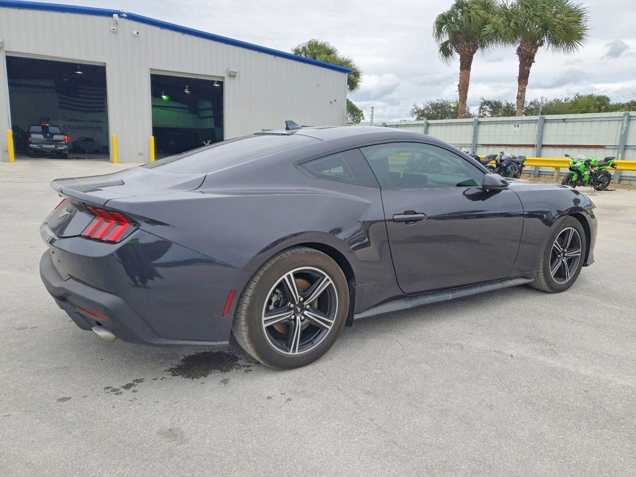 2024 FORD MUSTANG