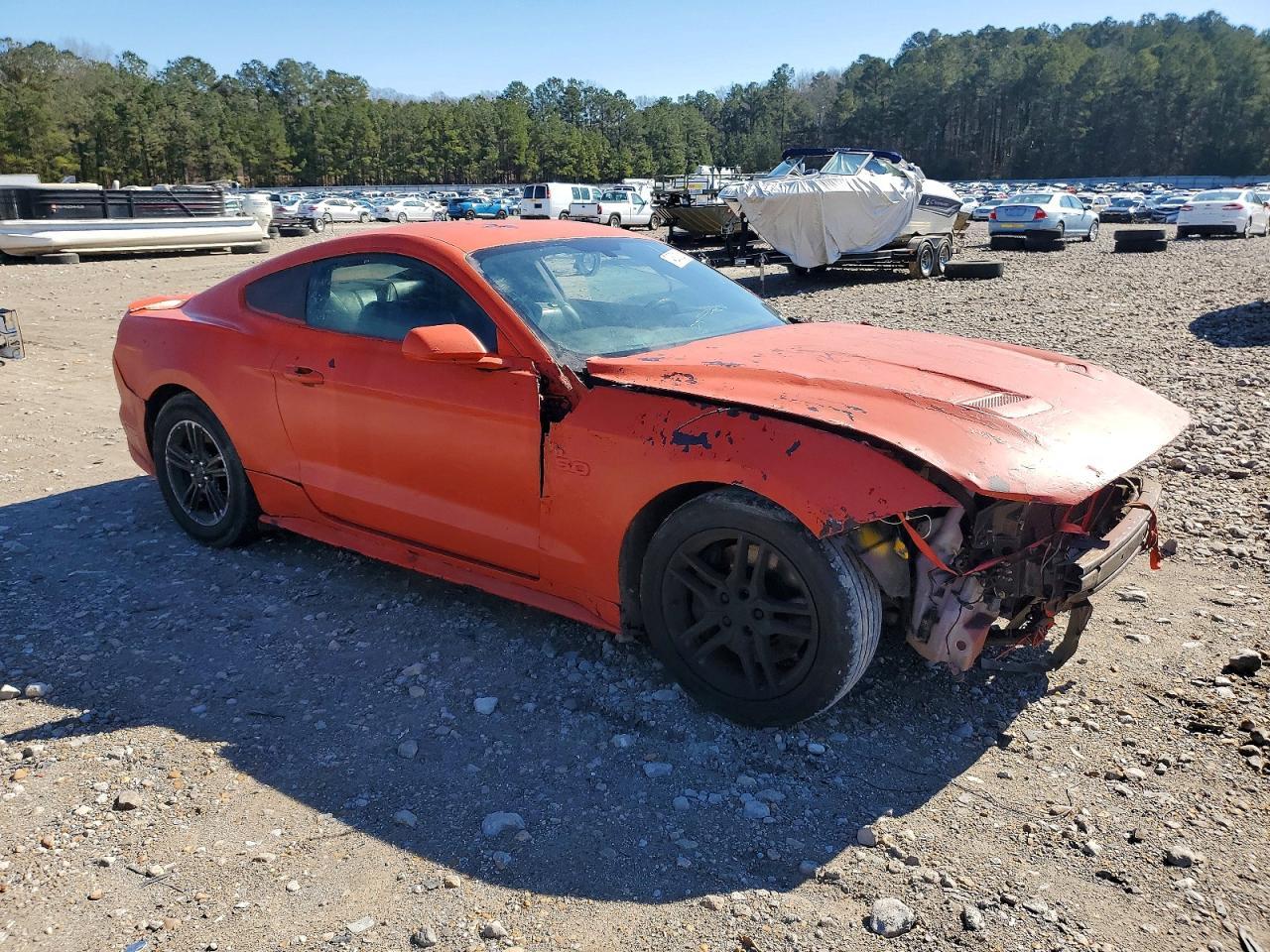 2020 FORD MUSTANG