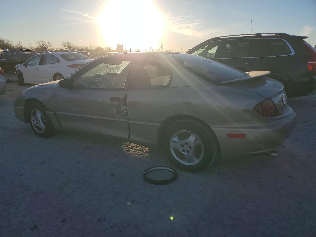 2004 PONTIAC SUNFIRE