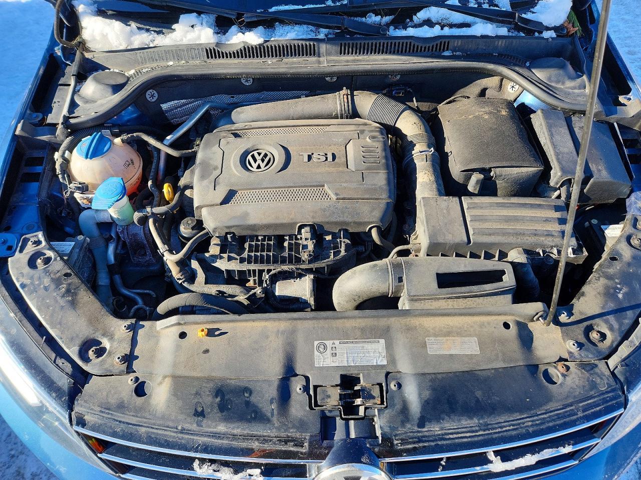 2016 VOLKSWAGEN JETTA