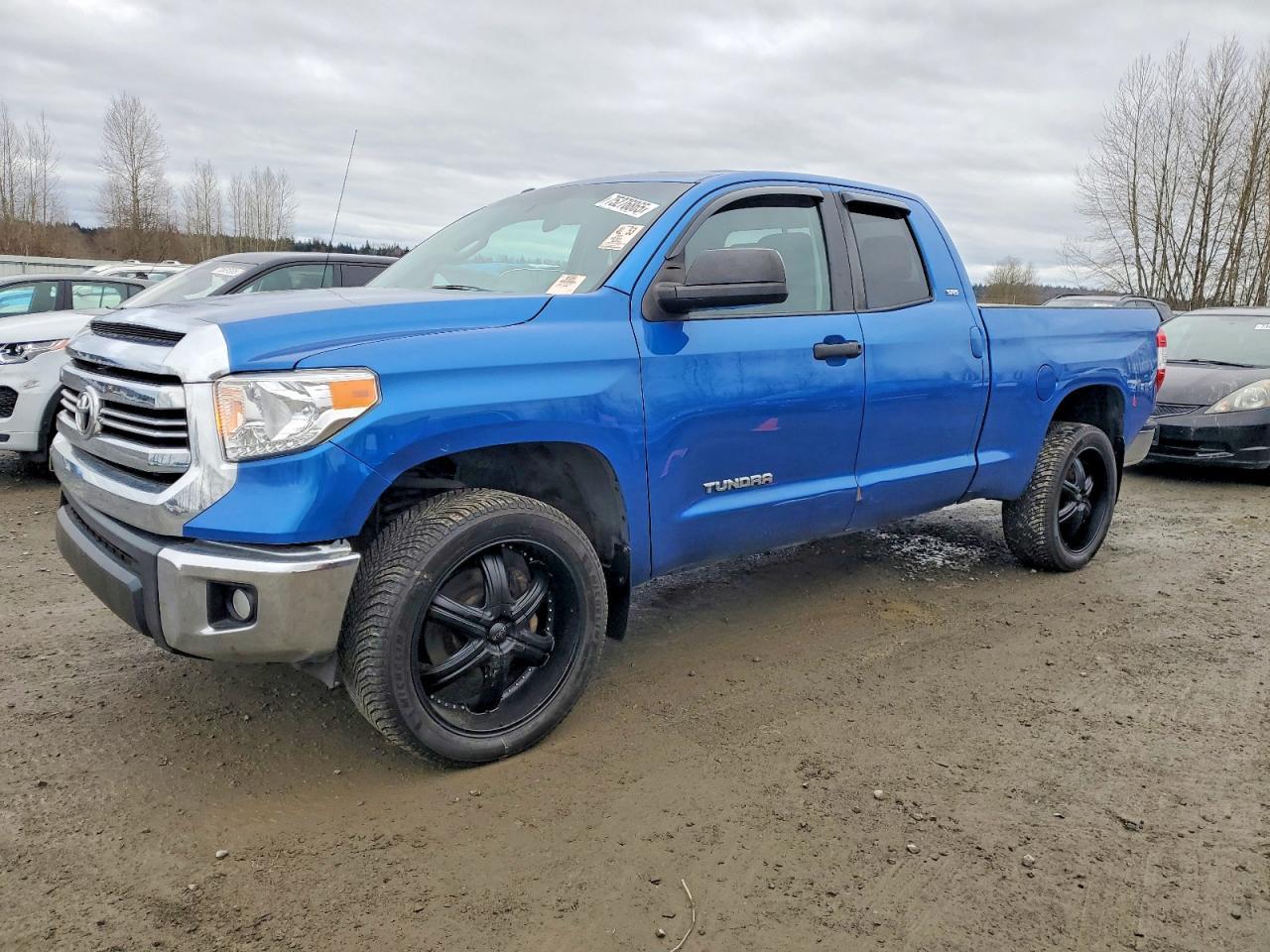 2017 TOYOTA TUNDRA