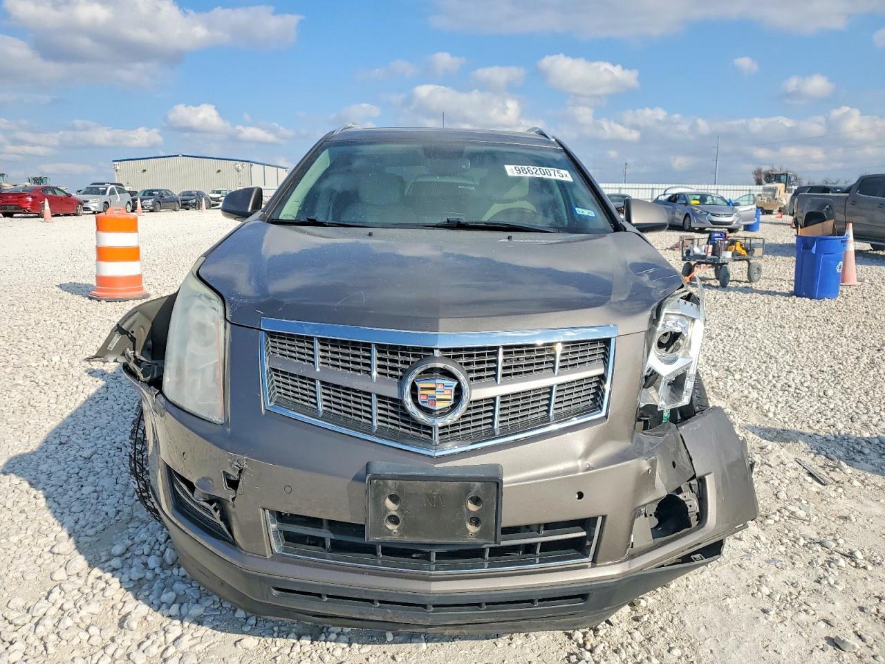 2011 CADILLAC SRX