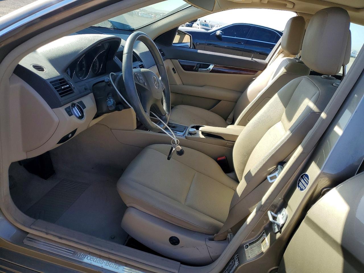 2011 MERCEDES-BENZ C-CLASS
