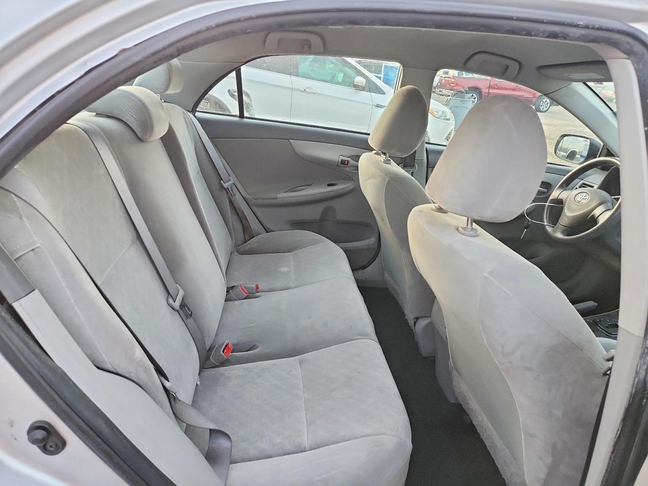 2009 TOYOTA COROLLA