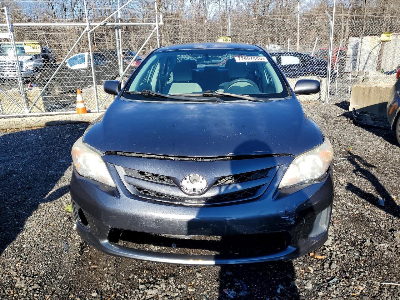 2011 TOYOTA COROLLA