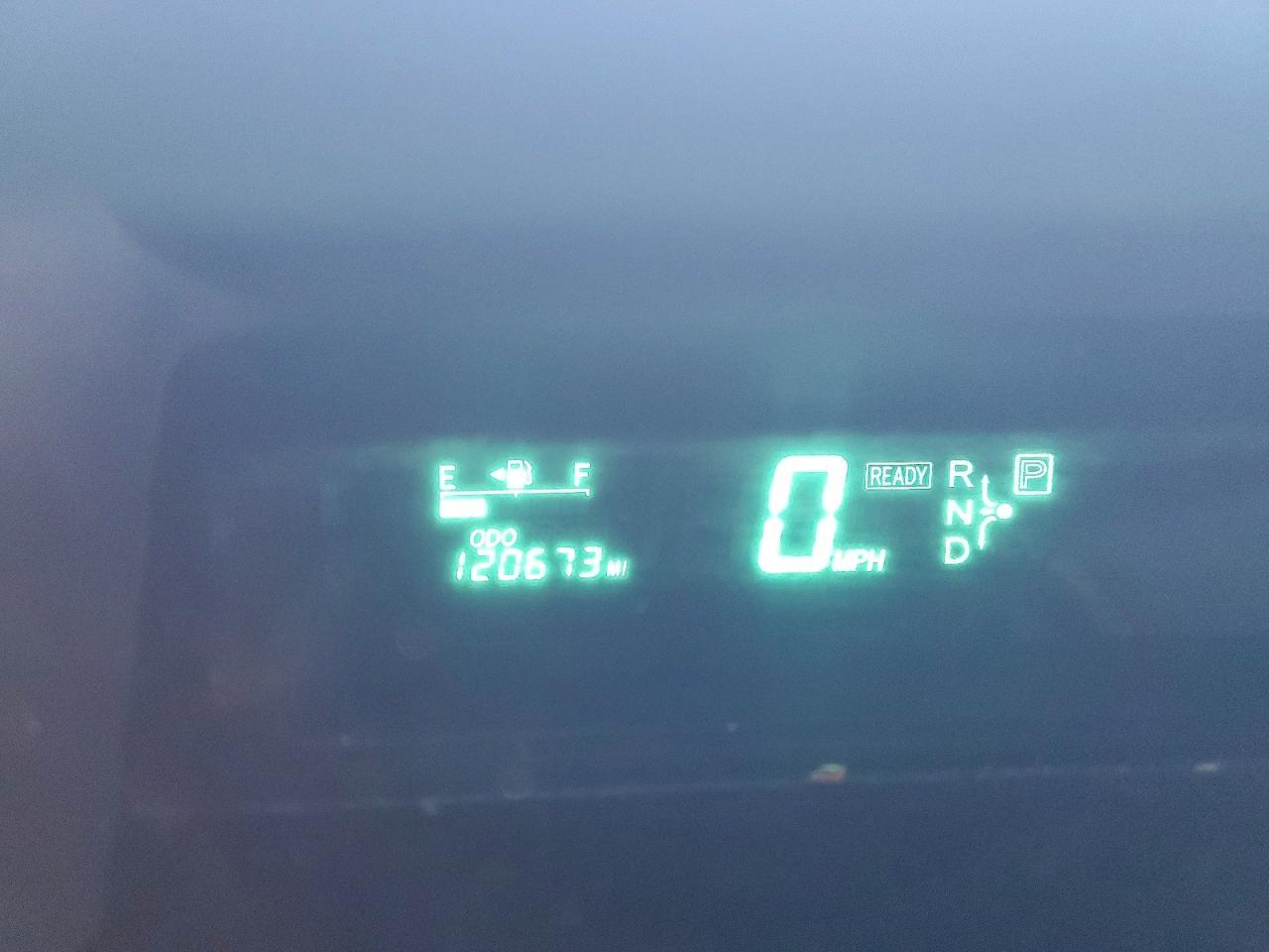 2004 TOYOTA PRIUS