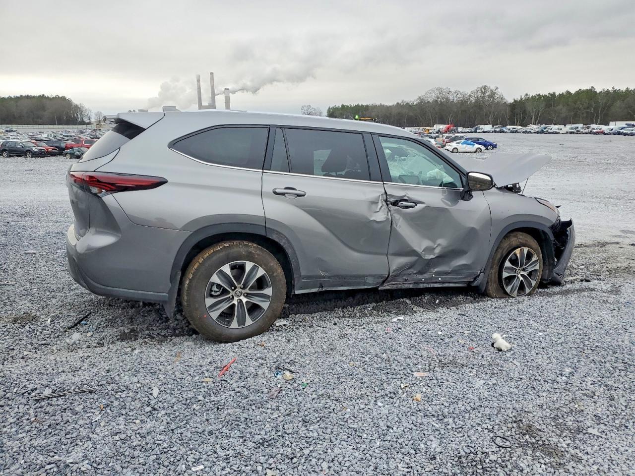 2026 TOYOTA HIGHLANDER
