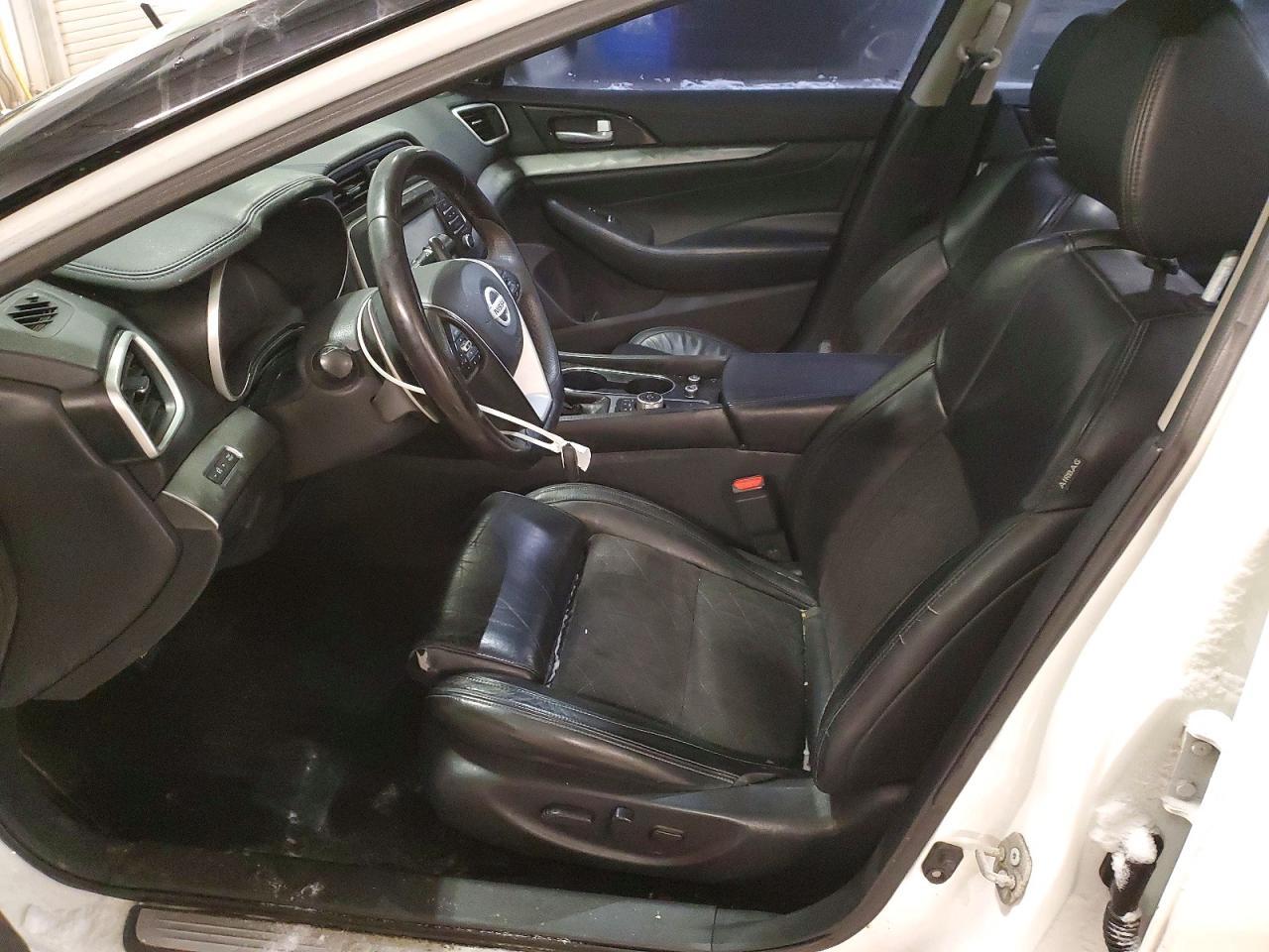 2017 NISSAN Maxima