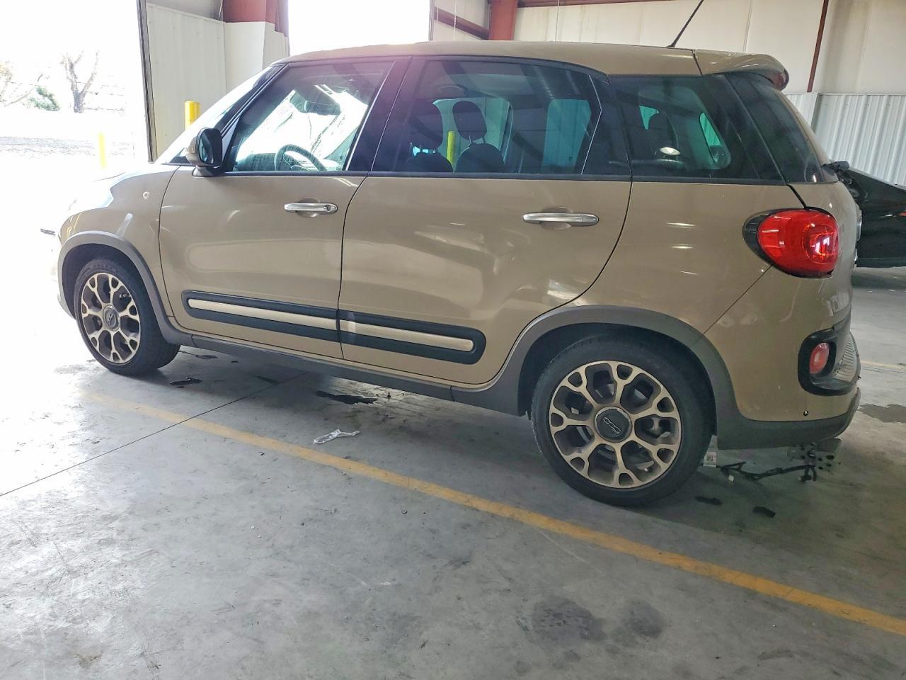 2014 FIAT 500L