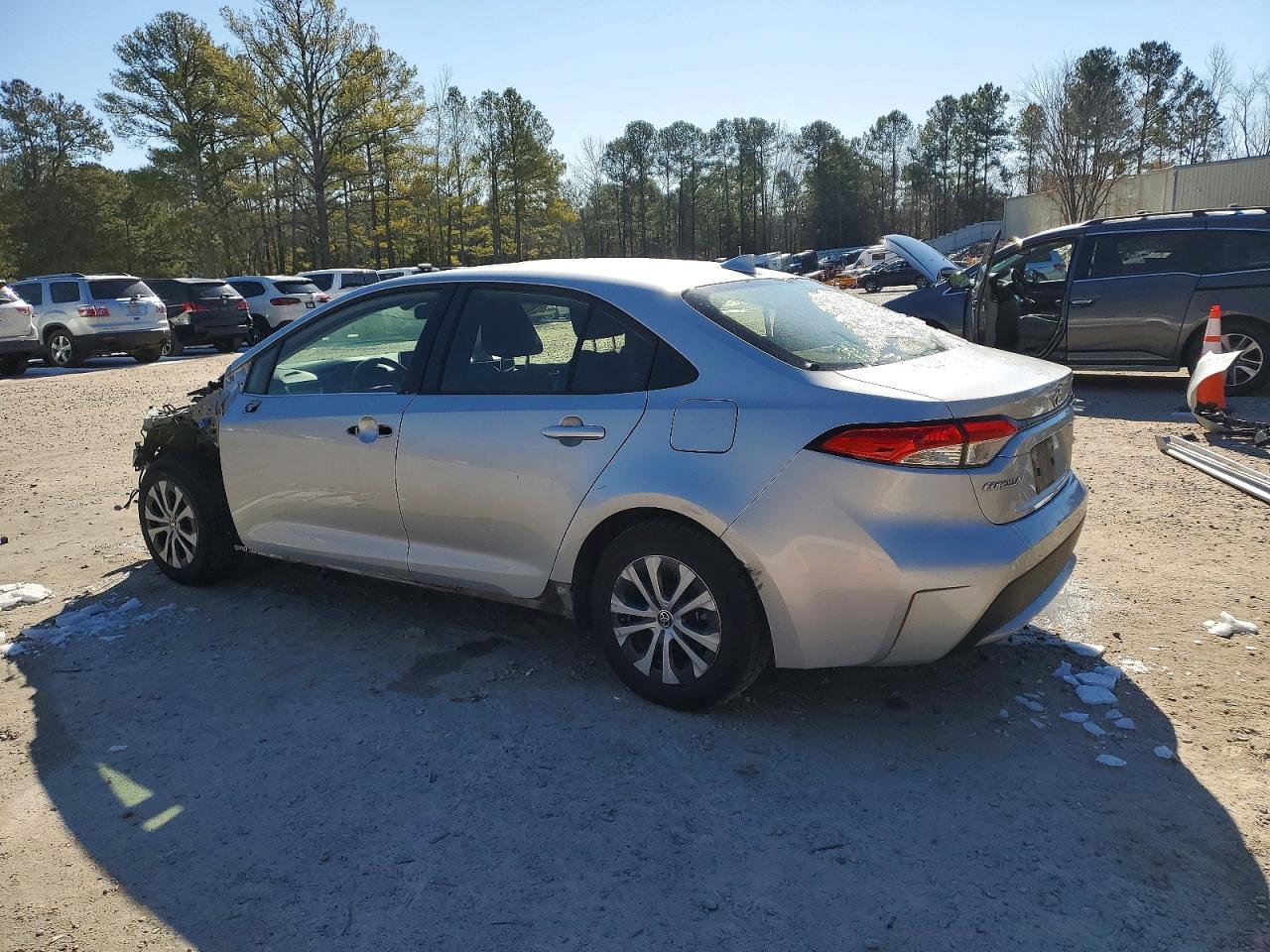 2021 TOYOTA COROLLA