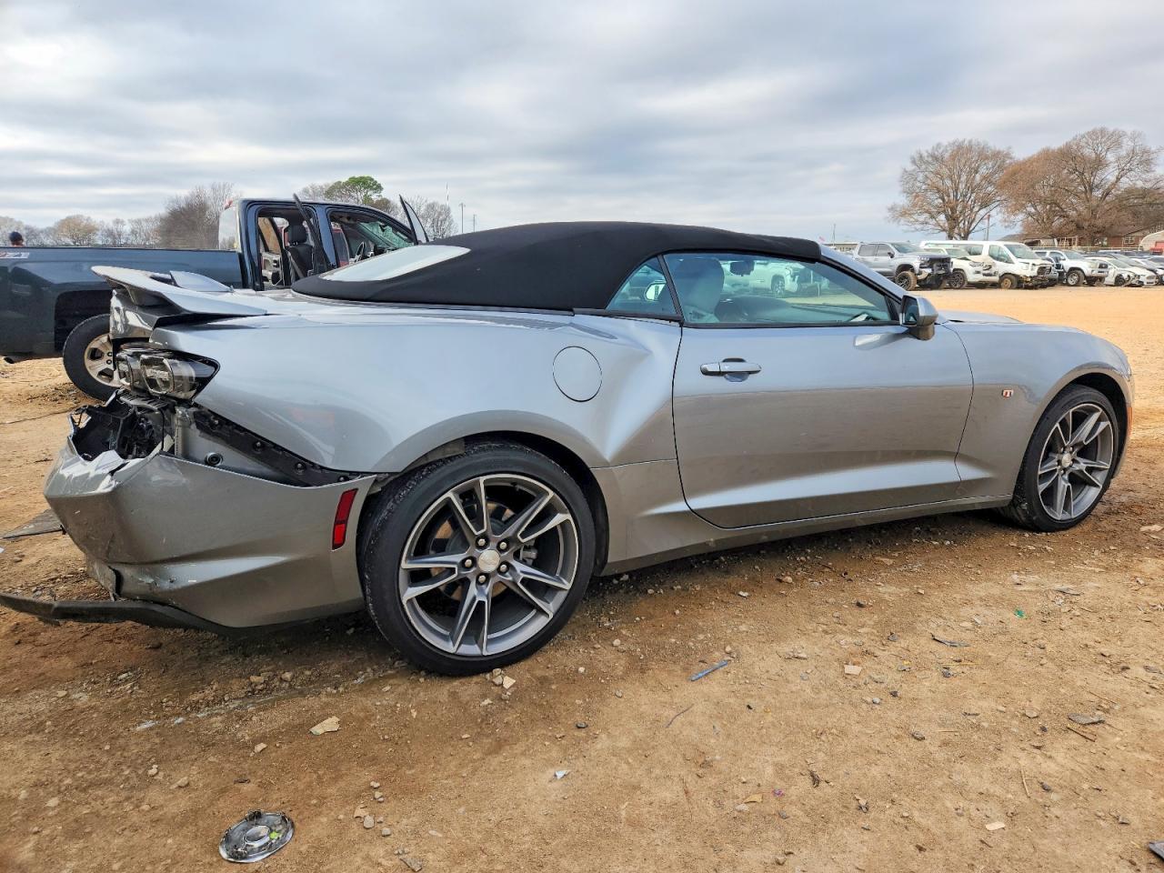 2023 CHEVROLET Camaro