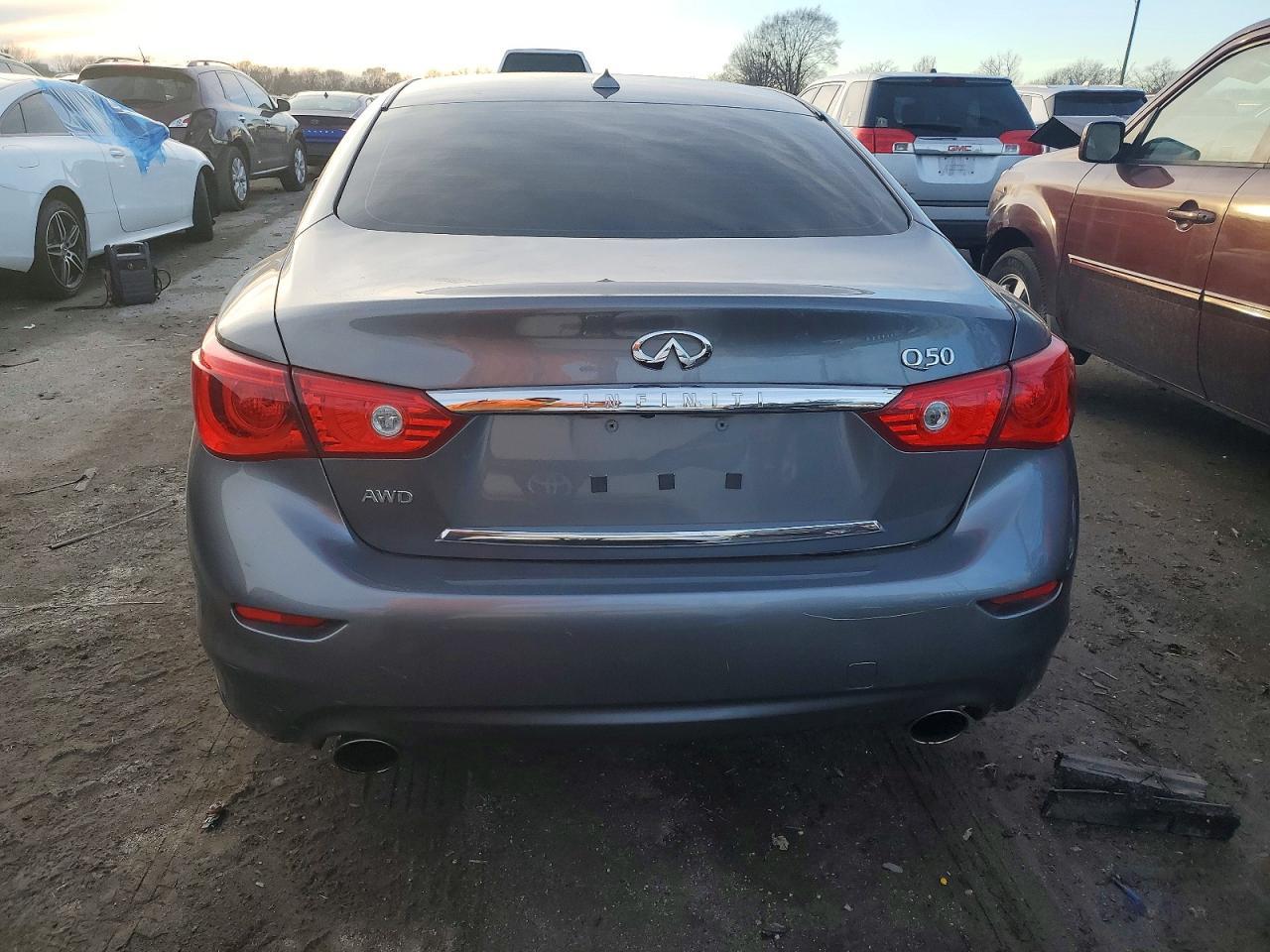 2017 INFINITI Q50