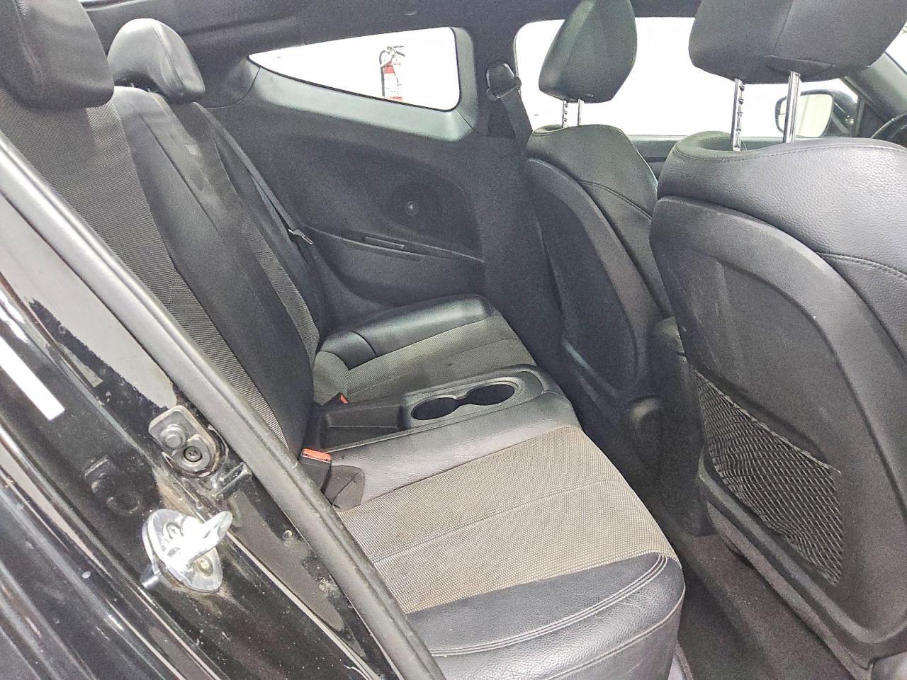 2016 HYUNDAI VELOSTER