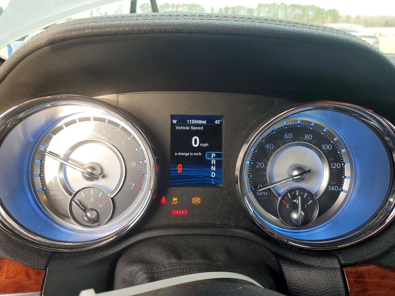 2014 CHRYSLER 300