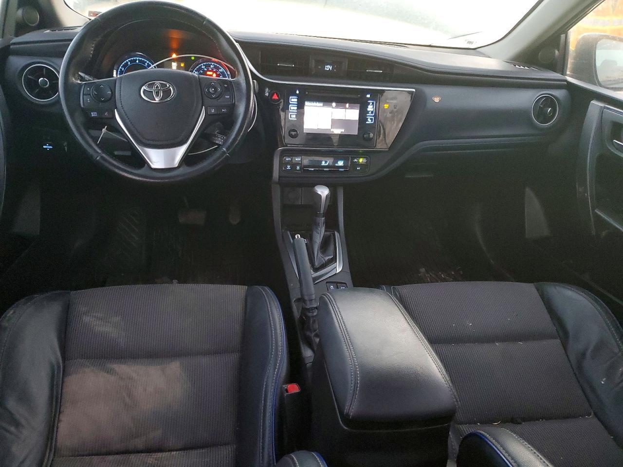 2017 TOYOTA COROLLA
