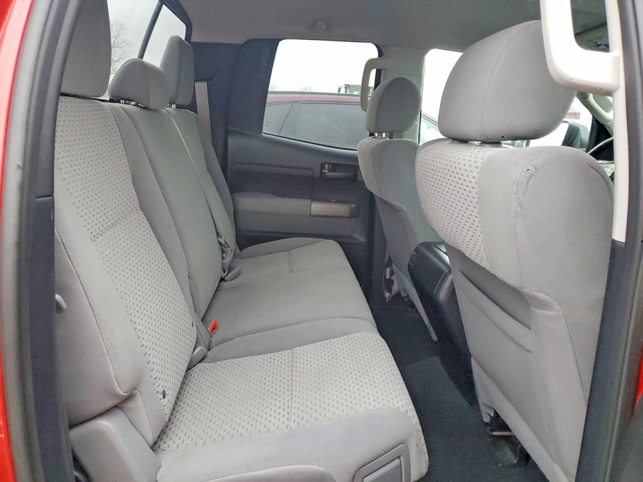2012 TOYOTA TUNDRA