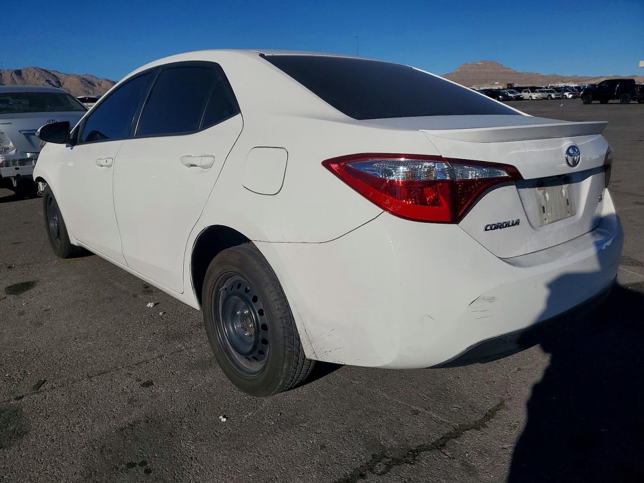 2015 TOYOTA COROLLA
