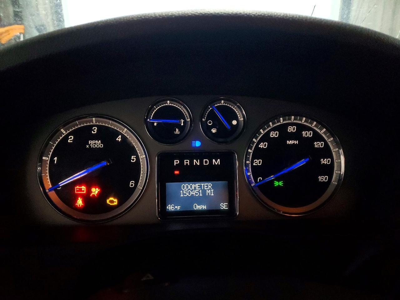 2010 CADILLAC ESCALADE