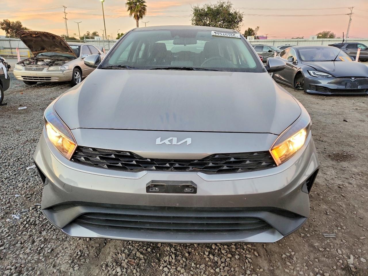 2023 KIA FORTE