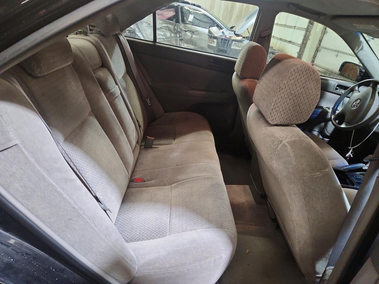 2002 TOYOTA CAMRY