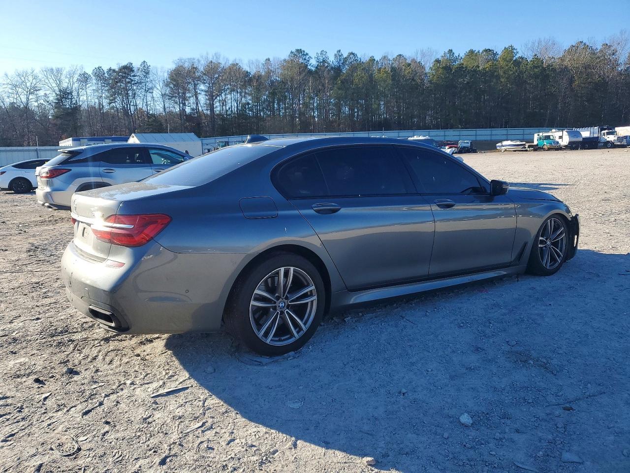 2016 BMW 7 series