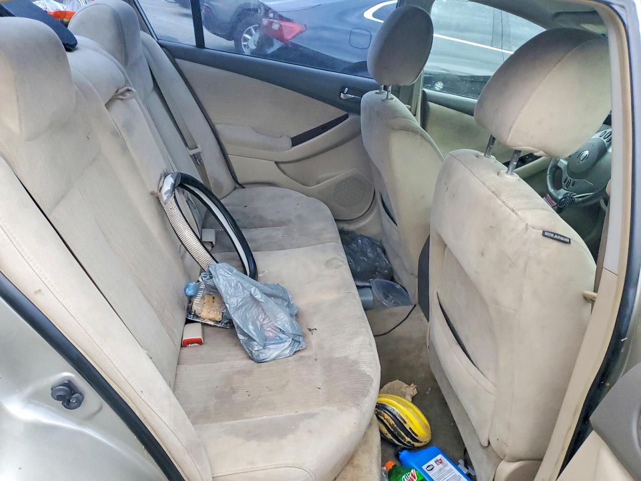 2010 NISSAN ALTIMA