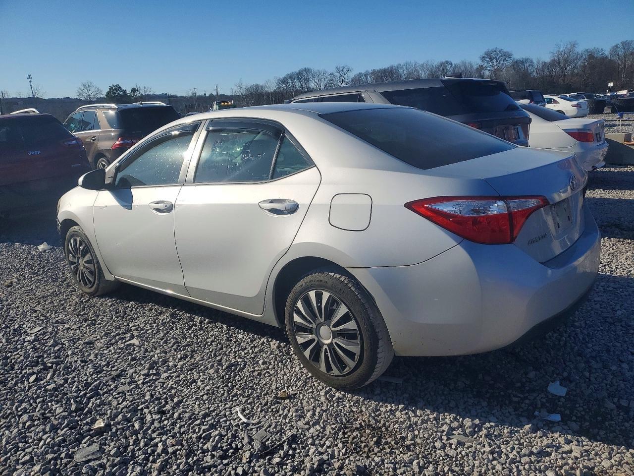 2015 TOYOTA COROLLA