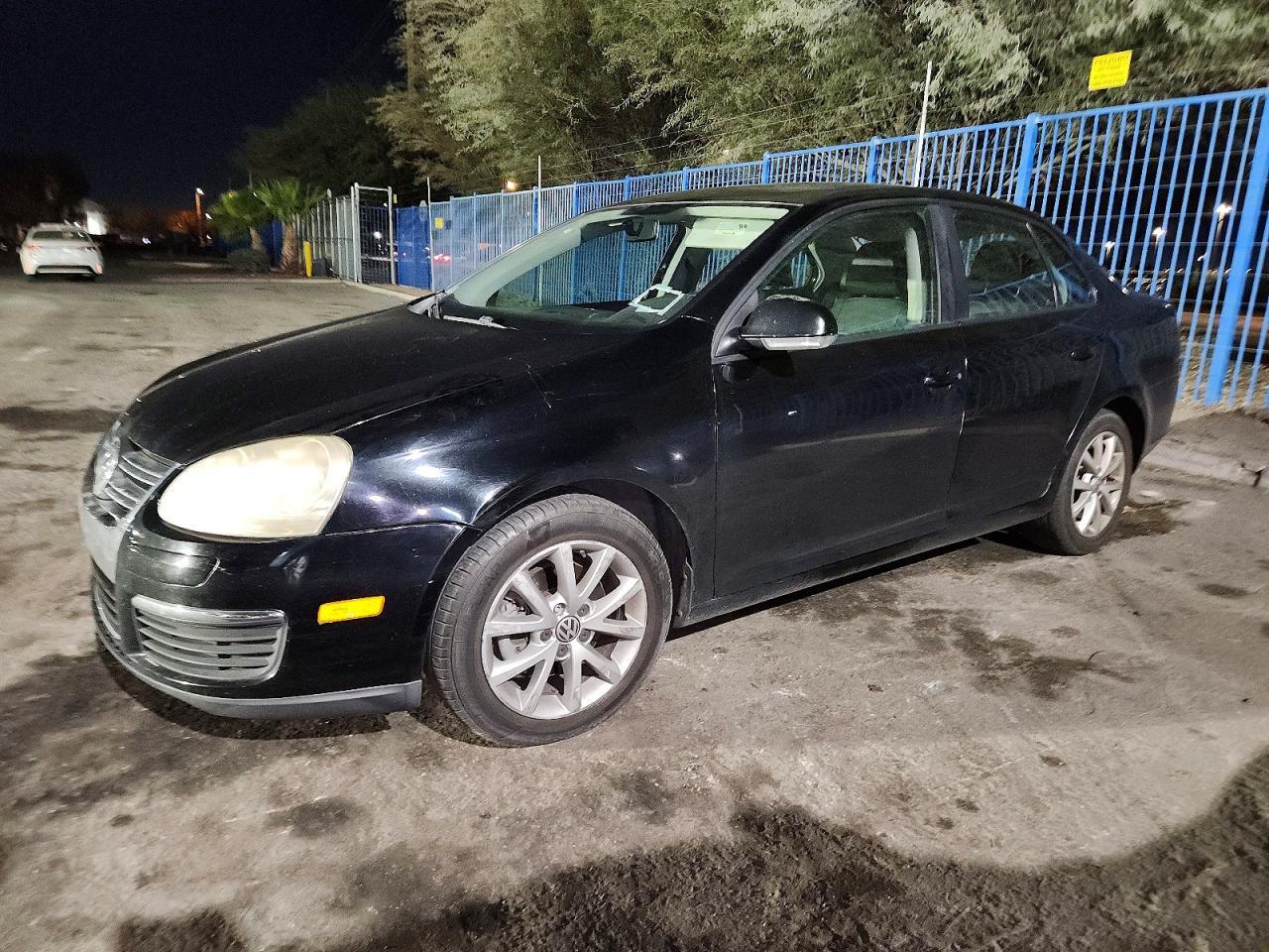 2010 VOLKSWAGEN JETTA
