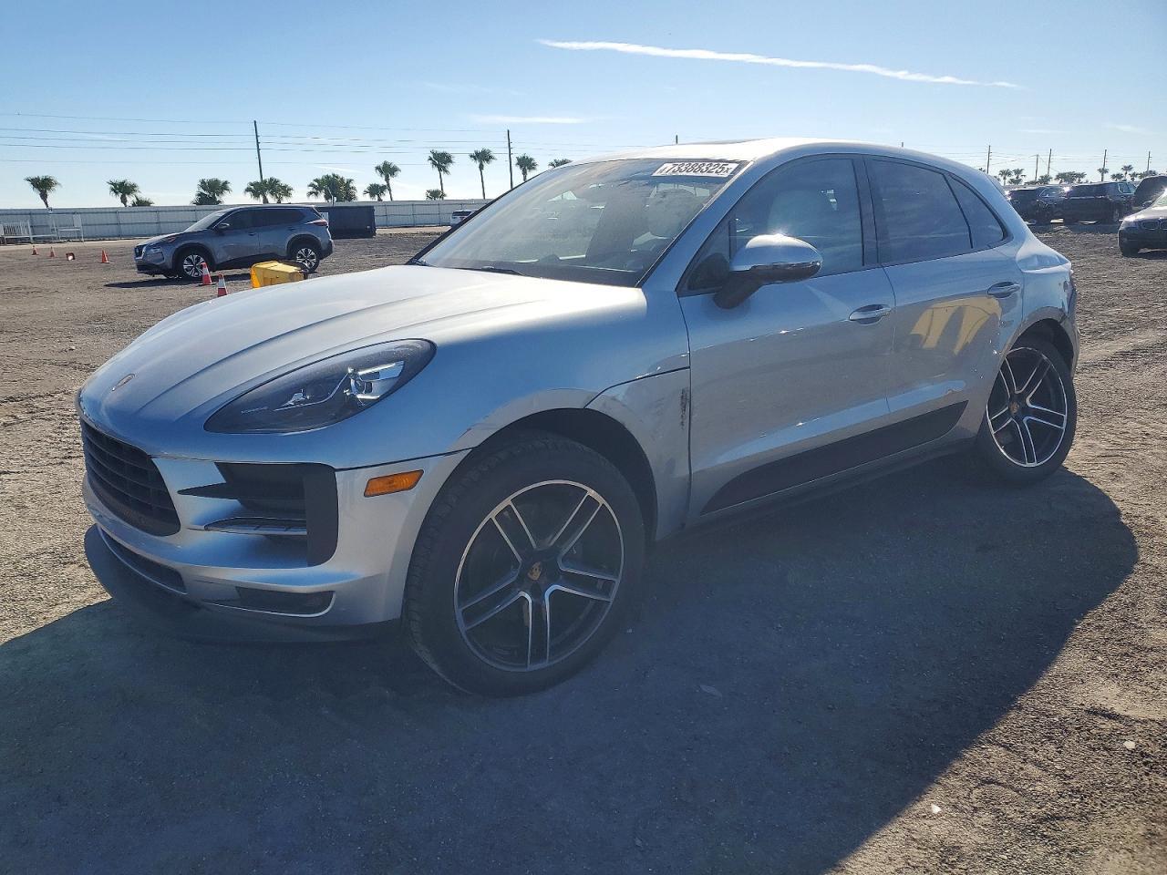 2020 PORSCHE Macan