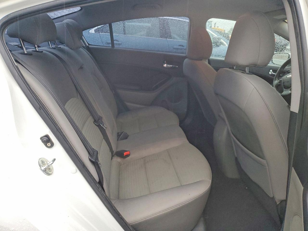 2015 KIA FORTE