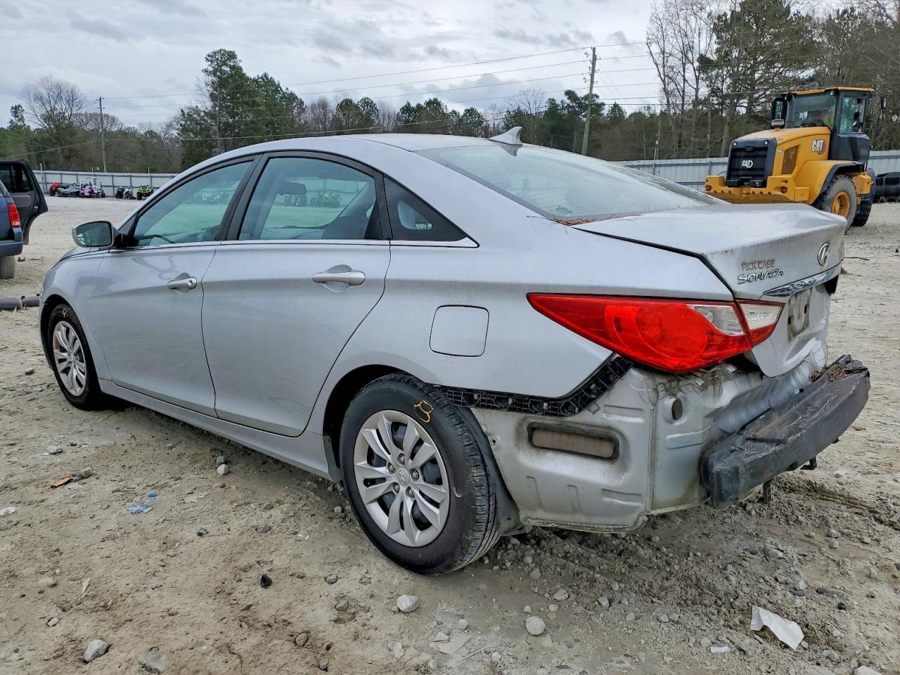 2011 HYUNDAI SONATA