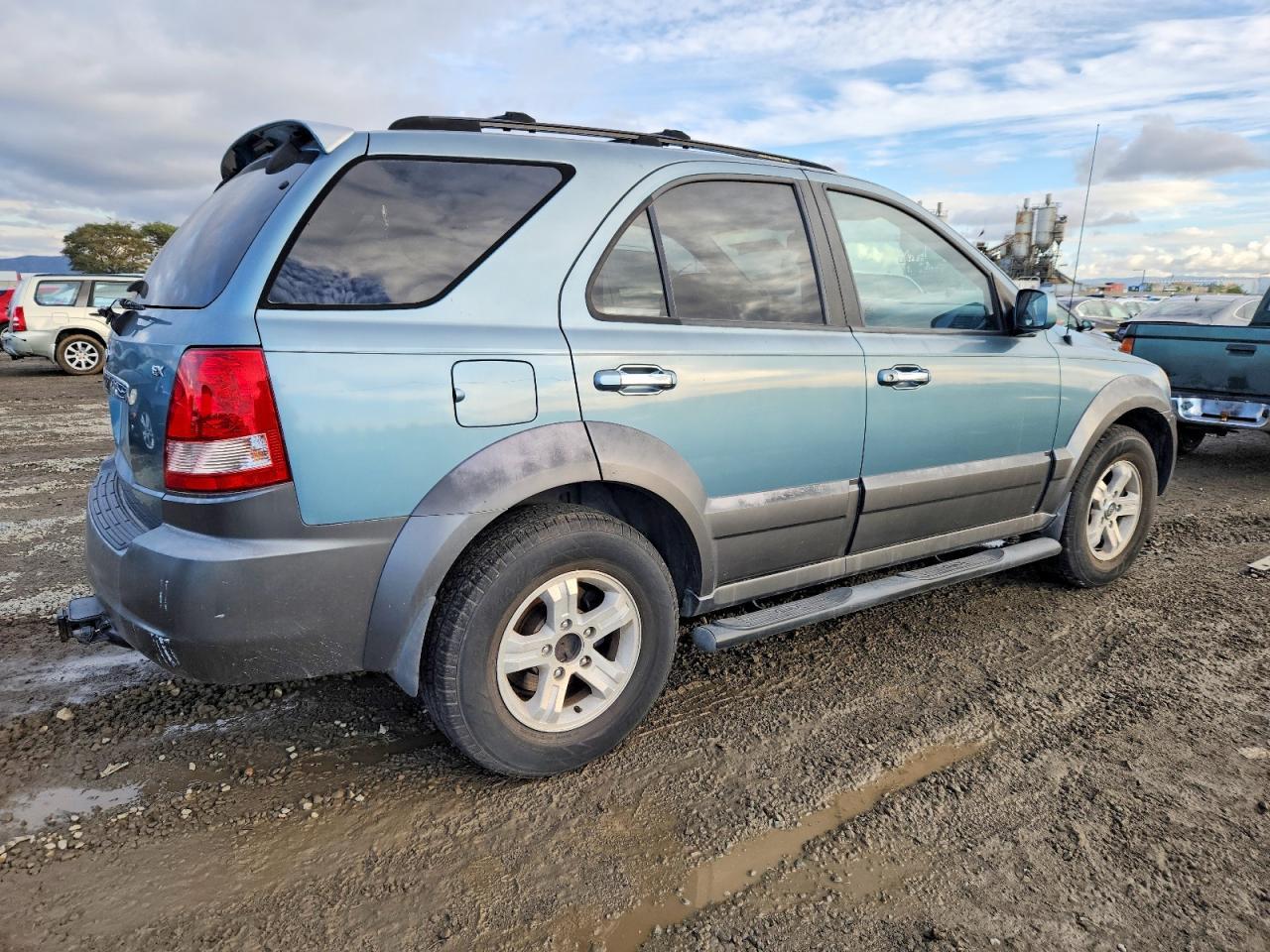 2003 KIA SORENTO
