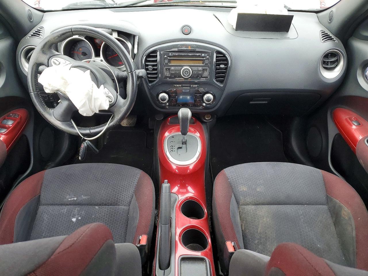 2011 NISSAN Juke