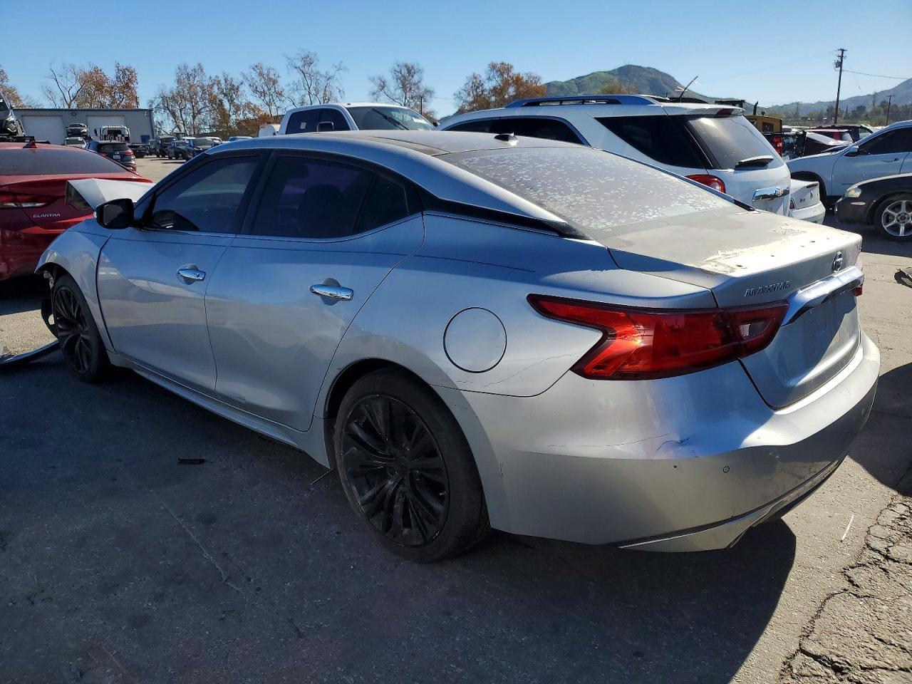 2018 NISSAN Maxima