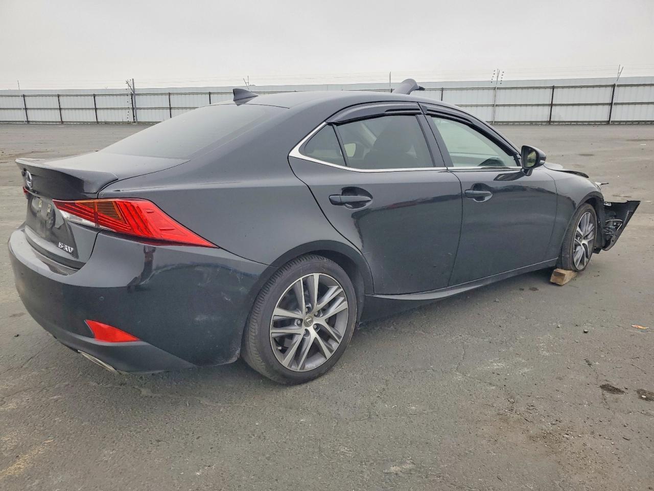 2020 LEXUS IS 300