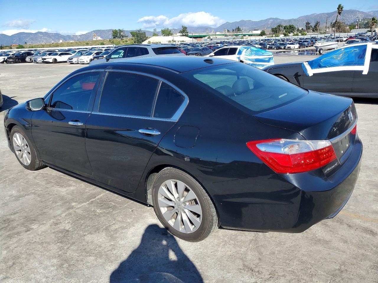 2015 HONDA ACCORD
