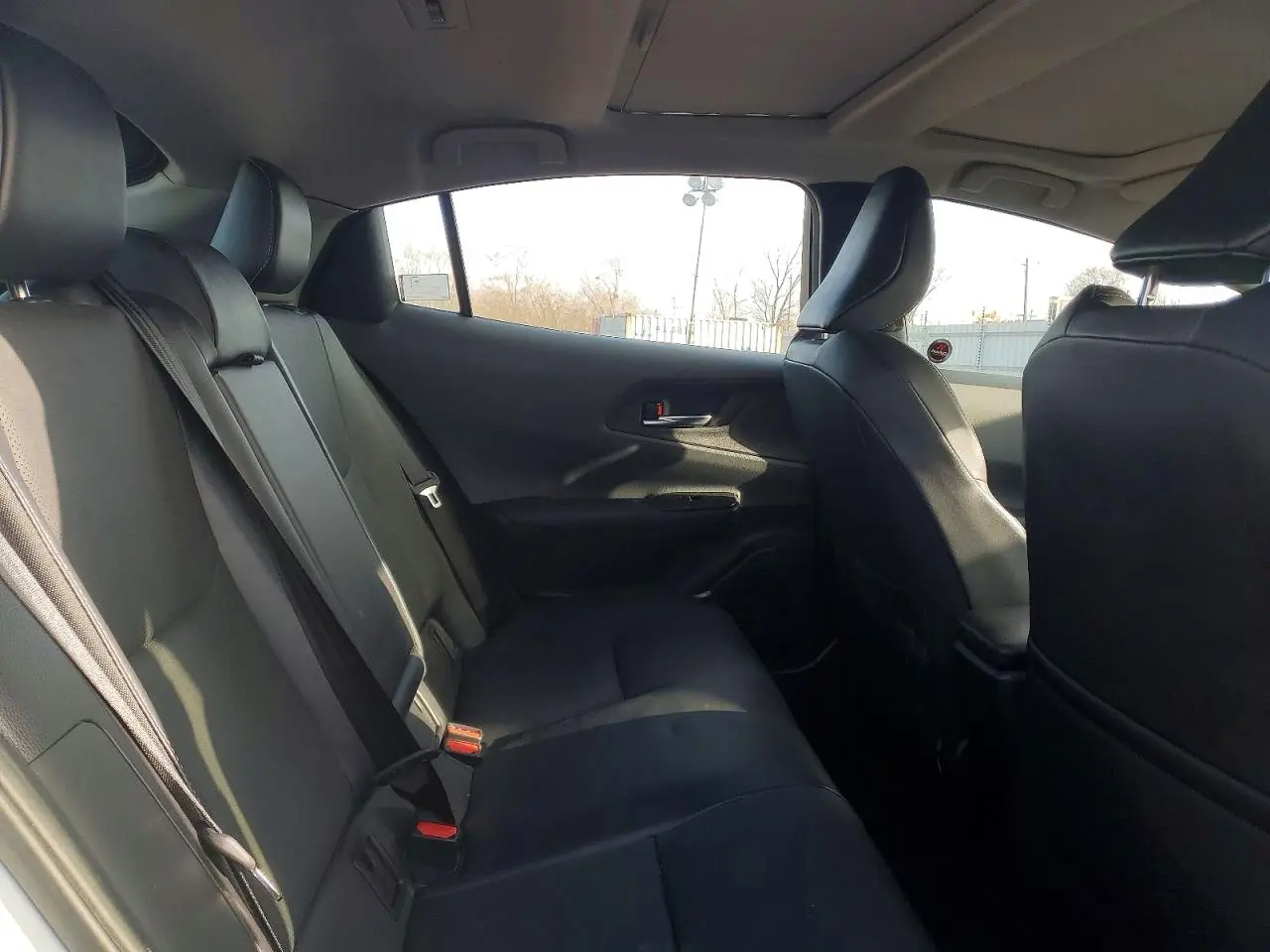 2024 TOYOTA PRIUS