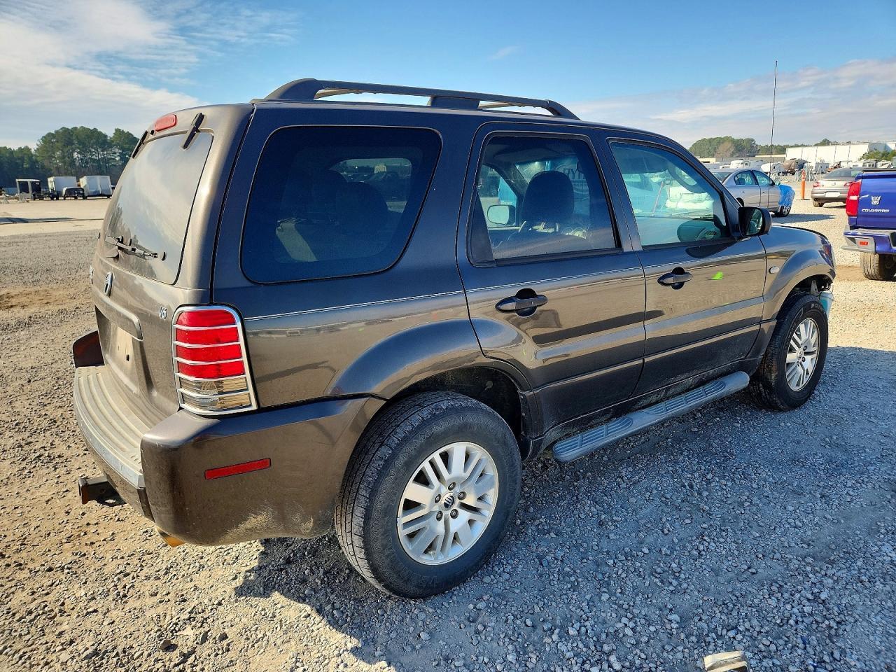 2005 MERCURY Mariner