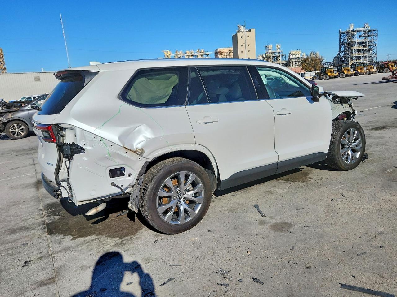 2024 TOYOTA HIGHLANDER
