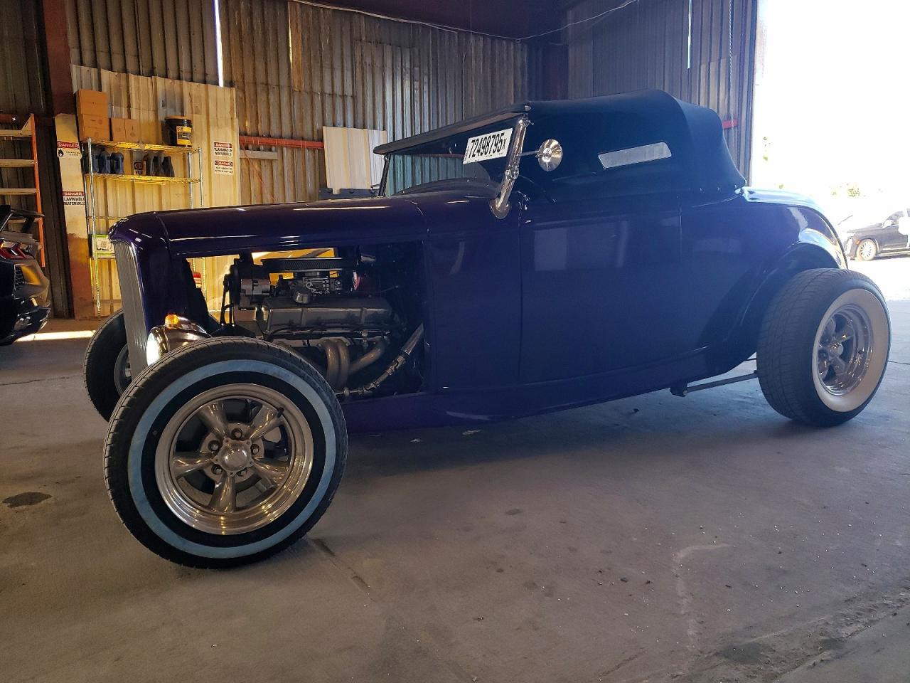 1932 FORD Roadster