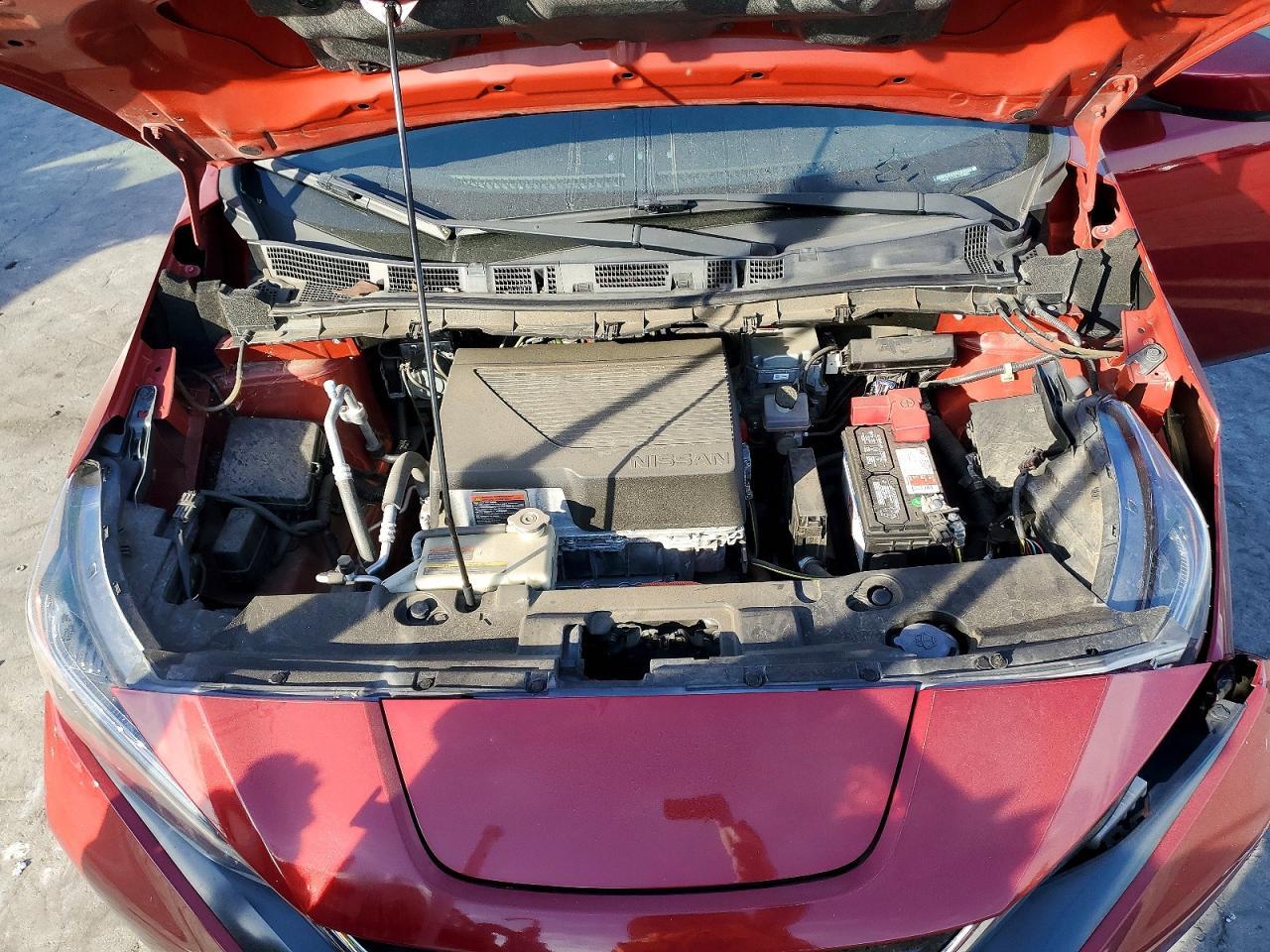 2020 NISSAN LEAF