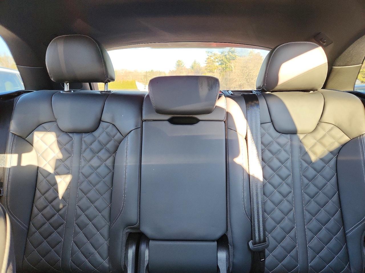 2025 AUDI SQ5