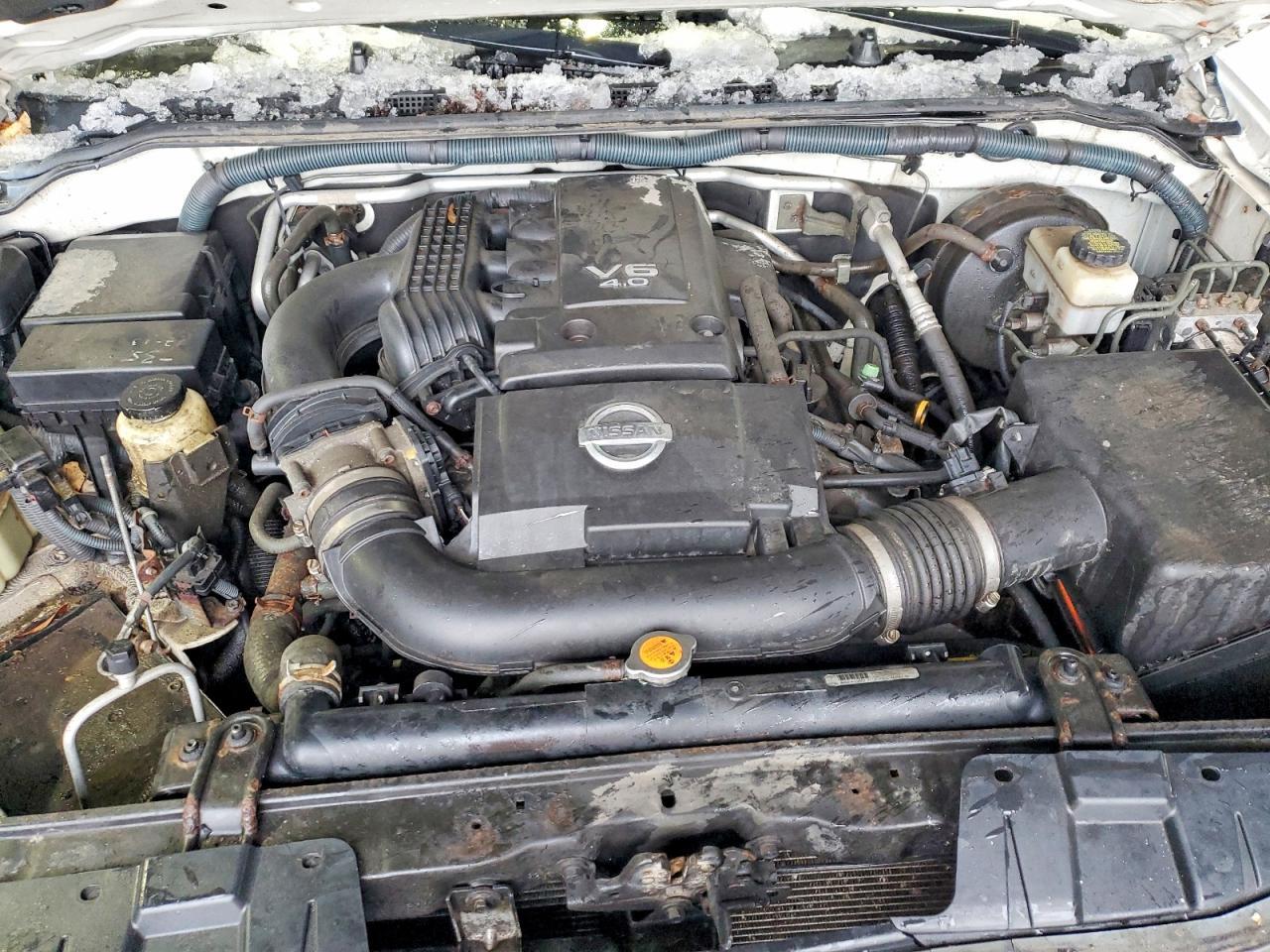 2010 NISSAN Frontier