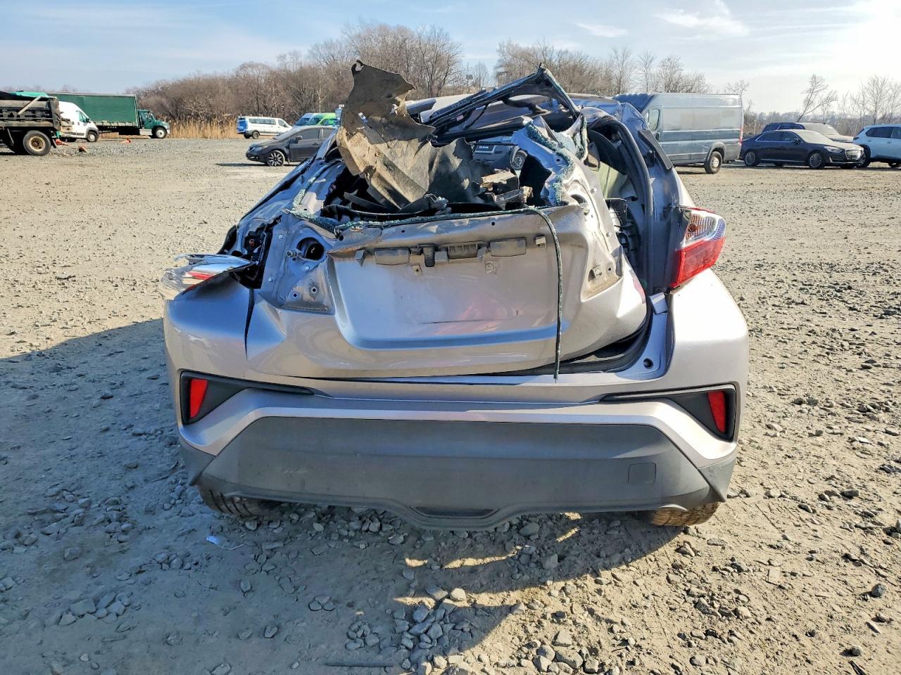 2018 TOYOTA C-HR