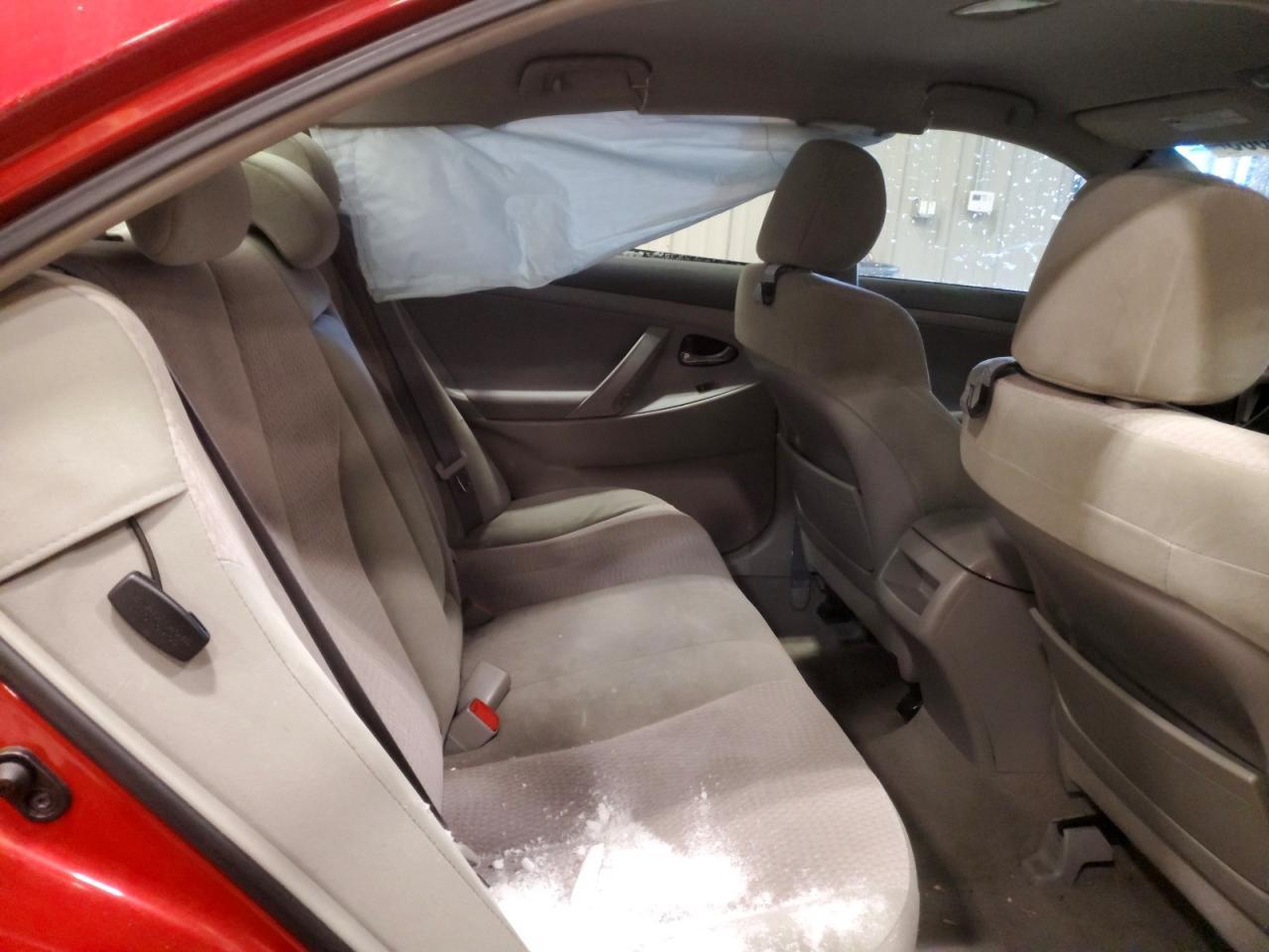 2010 TOYOTA CAMRY