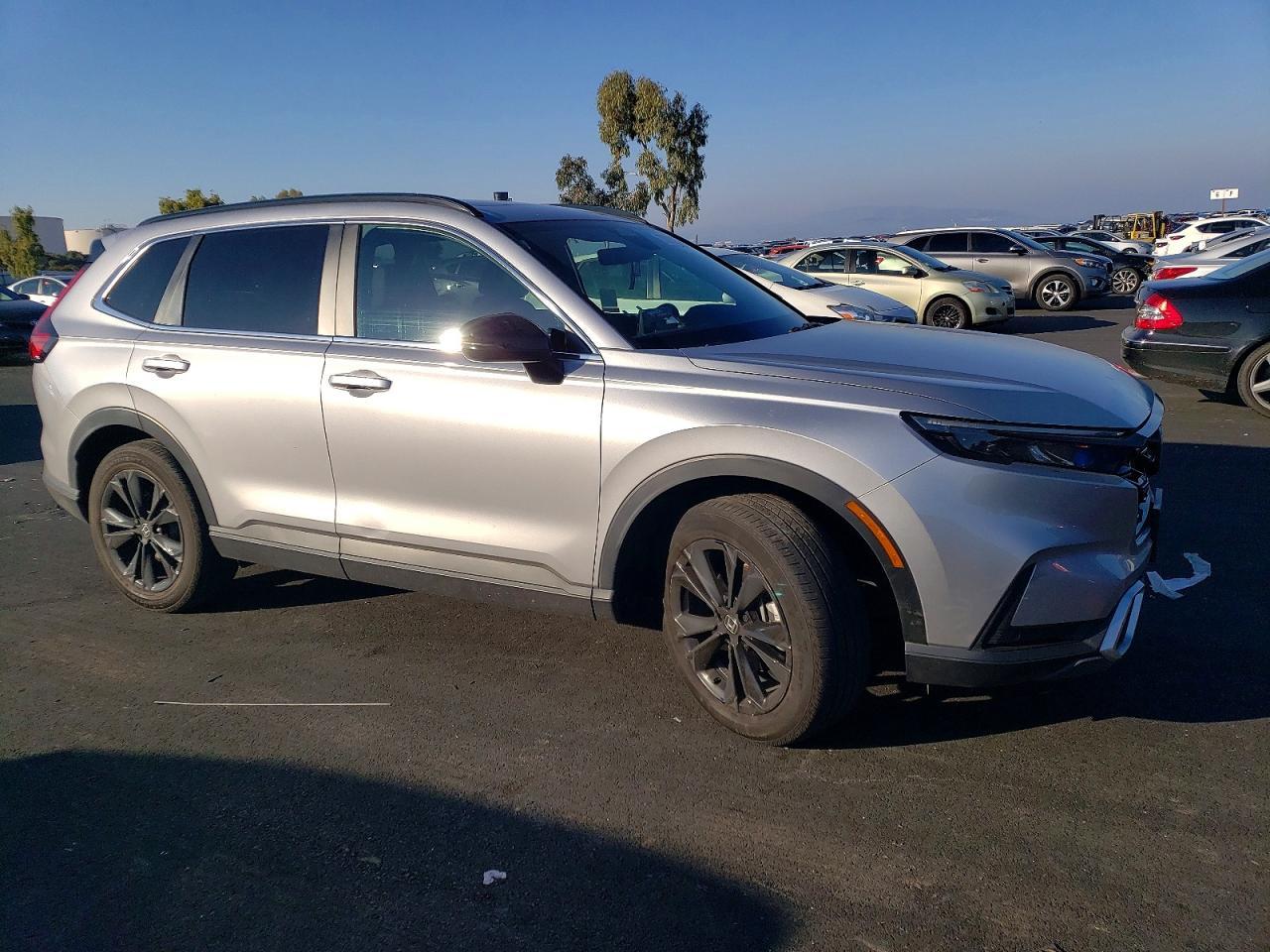2023 HONDA CR-V
