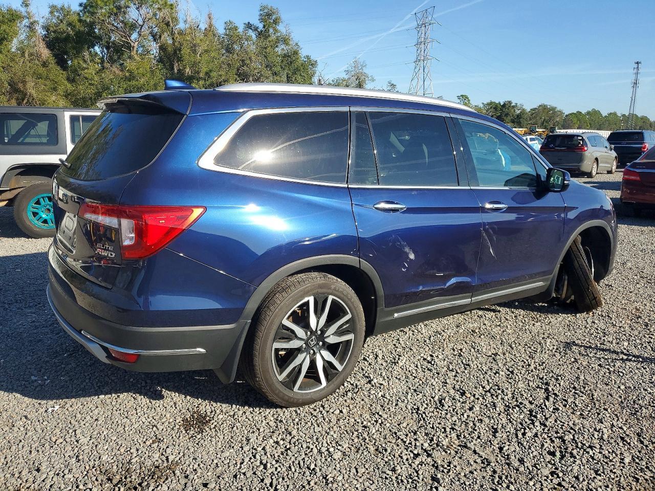 2022 HONDA PILOT